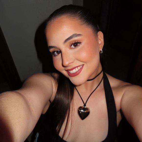jacquieflores